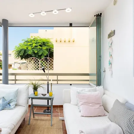 House * La Tejita